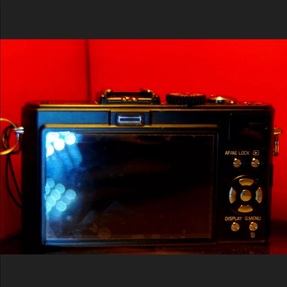 Leica Camera - image 1